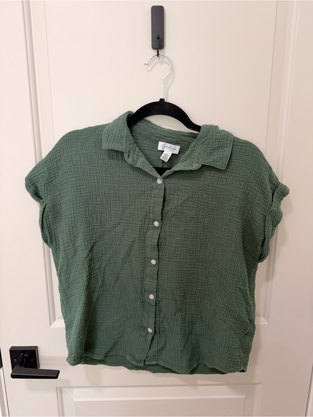 Jessica Simpson Textured Button-Down Top